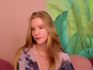 Morgan Ward webcam model stream image