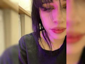 emogirl webcam model stream image