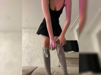 emogirl webcam model stream image