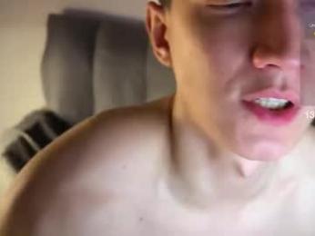 lyon_power_ webcam chaturbate model stream image