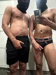 The_AlphaDuo webcam model stream image