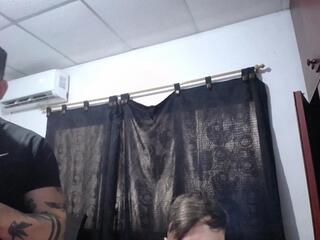 Dorian & Axel webcam model stream image