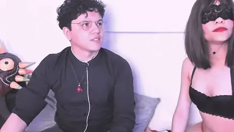 Tuxxxedo webcam model stream image