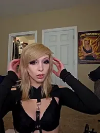 AmethystFoxx webcam model stream image