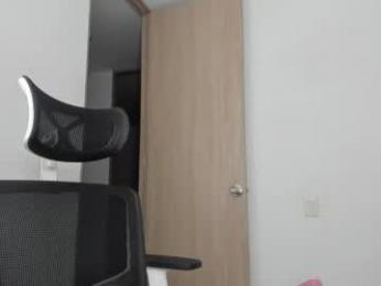 latinevil webcam model stream image