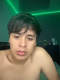 Kailertwink webcam stripchat model stream image