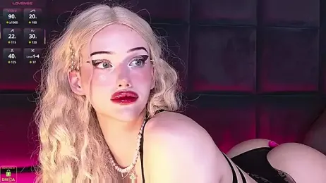 RoxyKyper webcam stripchat model stream image