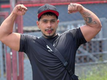 DeimonLaker webcam model stream image