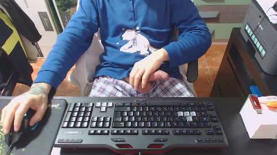 madrid_21cm webcam cam4 model stream image