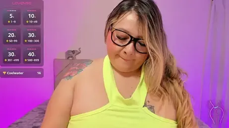 Kharla_Marin webcam stripchat model stream image