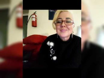 Lilit8880 webcam model stream image