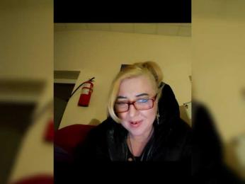 Lilit8880 webcam model stream image