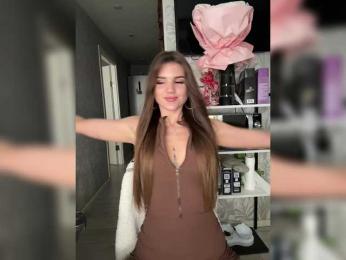 SweetyMia webcam bongacams model stream image