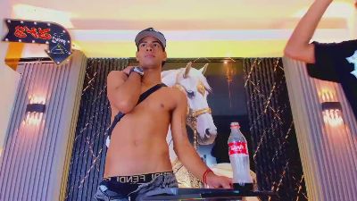 Kinghtsofnight webcam model stream image