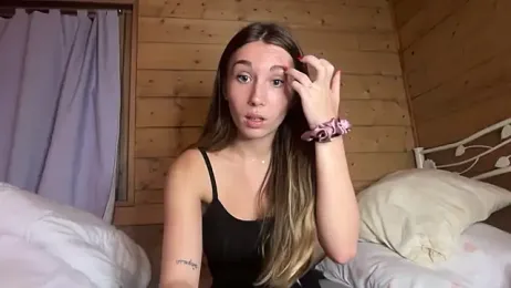 perrine_offf webcam stripchat model stream image