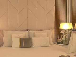 Blanche Summer webcam model stream image