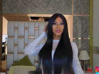 blackbeauty-ts webcam camsoda model stream image