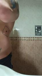 taruated24 webcam model stream image