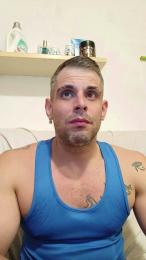 taruated24 webcam model stream image