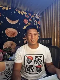 Felix_Asher webcam model stream image