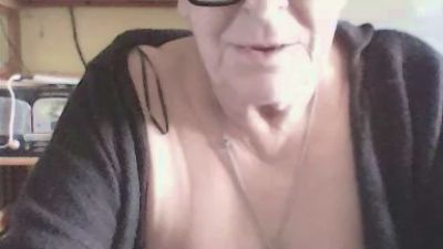 sophia68milf webcam model stream image