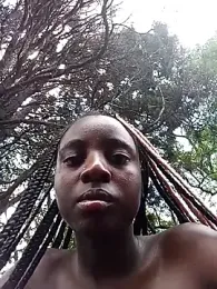 BlackPearl_19 webcam stripchat model stream image