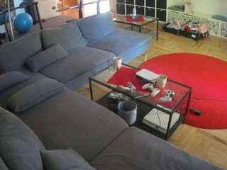 voyeurcam-julmodels-living-3 webcam model stream image