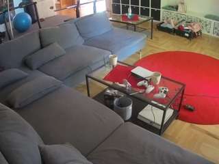 voyeurcam-julmodels-living-3 webcam model stream image