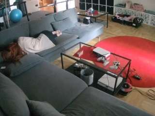 voyeurcam-julmodels-living-3 webcam model stream image