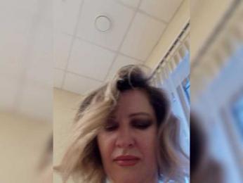 LagoonJoy webcam model stream image