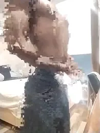 Hunkytop webcam model stream image