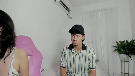 Laura_and_Kevin webcam model stream image