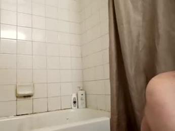 lilbratty_clouds_ogpuffdragon webcam model stream image