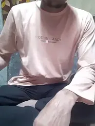 Burhade-- webcam model stream image