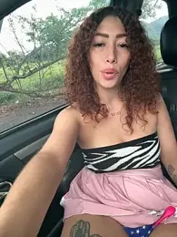 roxyrougee webcam model stream image