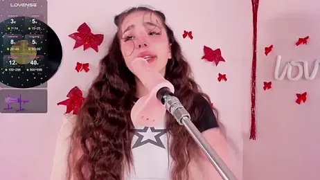 LosAlicee webcam model stream image