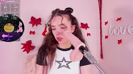 LosAlicee webcam model stream image