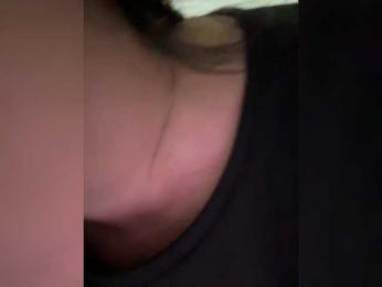 Kristalyy webcam model stream image