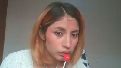 Hot_Contrasts webcam model stream image