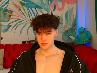 Nikk Carville webcam model stream image