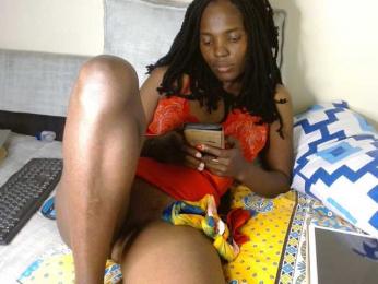 Queen04_ webcam bongacams model stream image