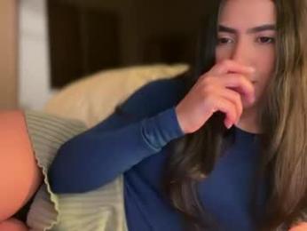 latinella webcam chaturbate model stream image