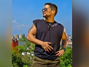 LucasGaeel webcam model stream image