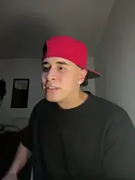 Maximuz1920 webcam model stream image