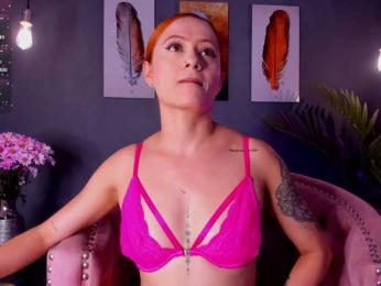 amyevans webcam model stream image