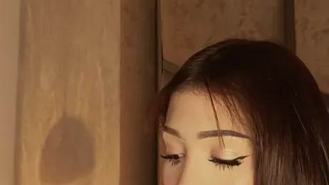 scarlethlux webcam model stream image