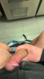 Pierus webcam model stream image