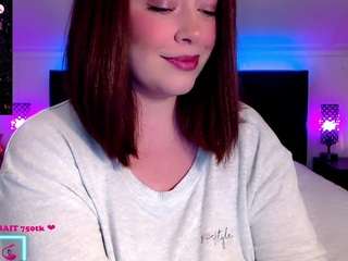 crystalcream webcam model stream image