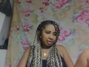 leatiana webcam model stream image