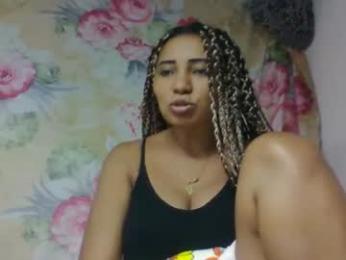 leatiana webcam model stream image